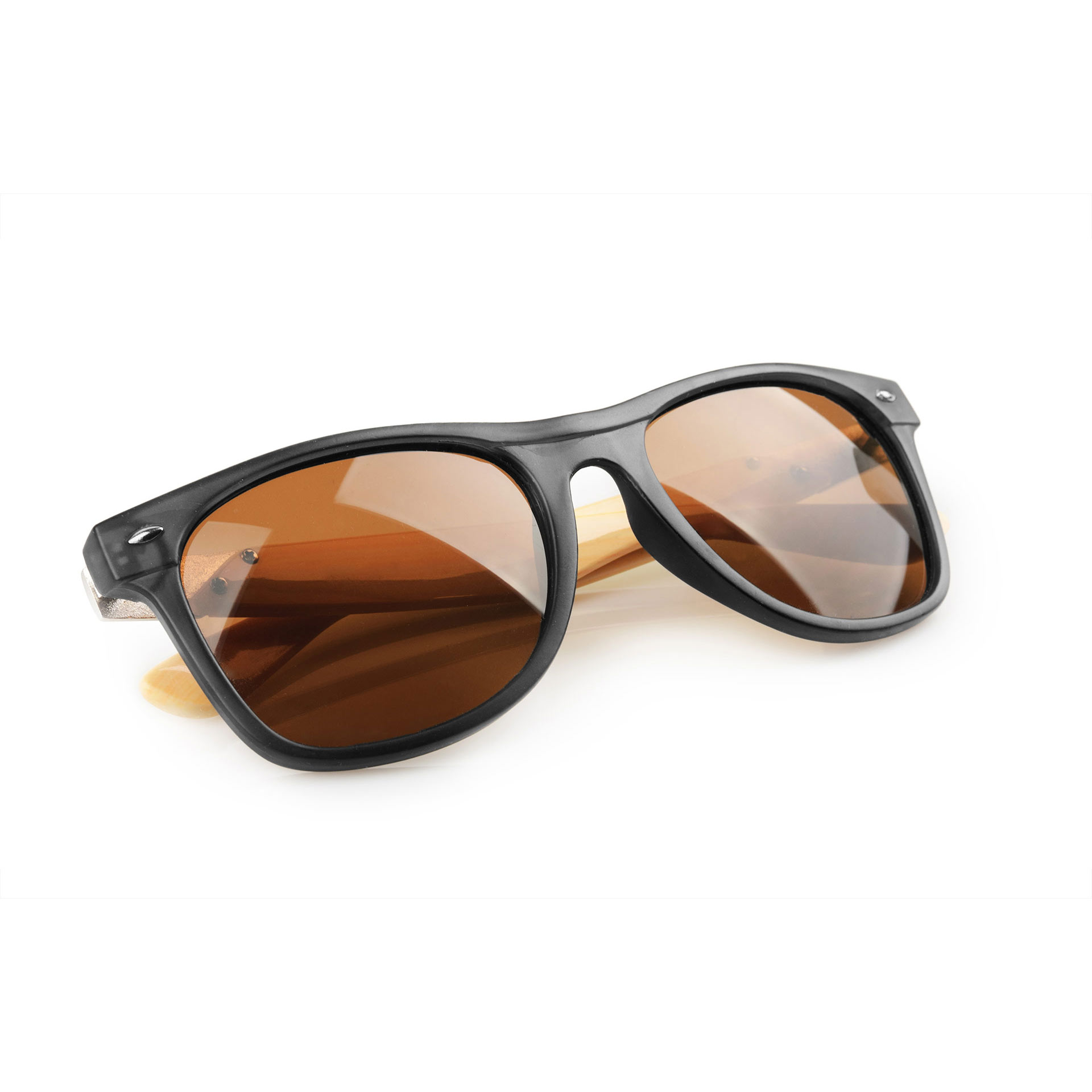 Sunglasses-isolated-against-a-white-background